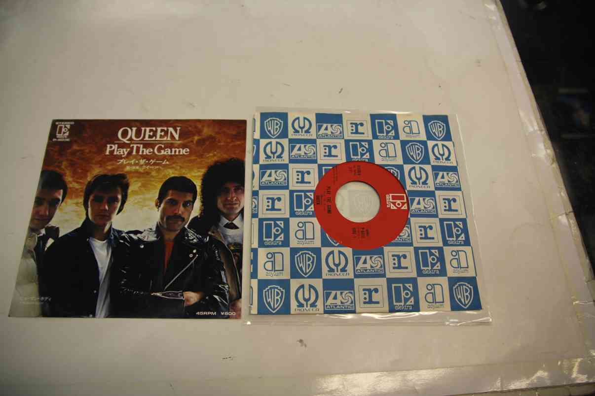 QUEEN - PLAY THE GAME - JAPAN